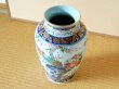 画像2: 染錦春華 花瓶（木箱入） (2)